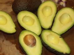 Avocado and Diabetes - Diabetes is a massive health problem with approximately 19 million Americans diagnosed with the disease. There are also believed to be a further 7 million people who are undiagnosed sufferers, according to the National Institute of Diabetes. Here's how eating avocados can help - superfoodprofiles...
