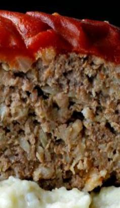 Grandma's Old Fashioned Meatloaf - Meatloaf with oats in it is so much better than bread crumbs, and healthier and I'm not a health freak.