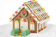 56 Amazing Gingerbread Houses - Pictures of Gingerbread House Design Ideas